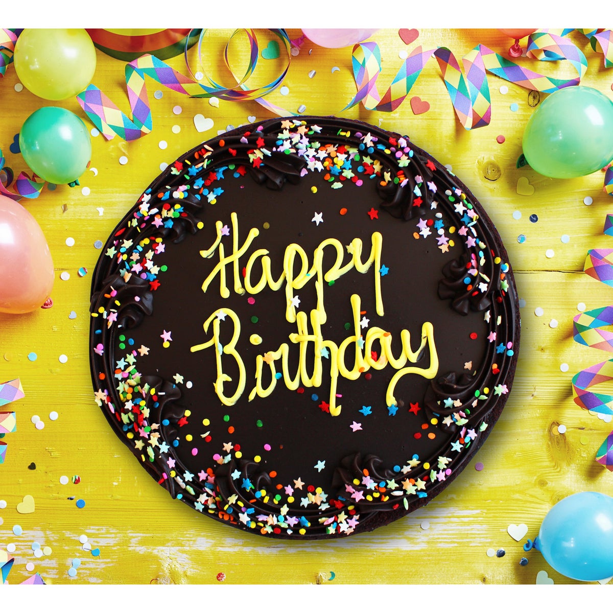 David's Cookies Chocolate Fudge Birthday Cake, 3.75 lbs. Includes Party Pack (16 Servings)