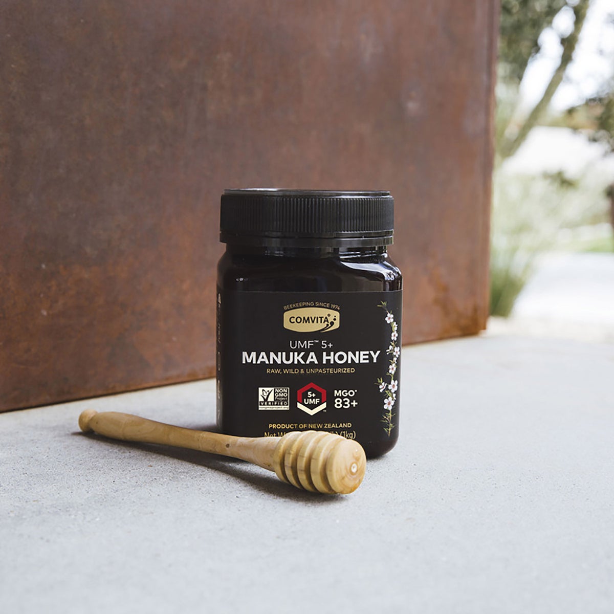 Comvita Certified UMF 5+ (MGO 83+) Raw Manuka Honey (35.2 oz)