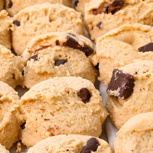 David's Cookies 90-piece Gourmet Chocolate Chunk Frozen Cookie Dough