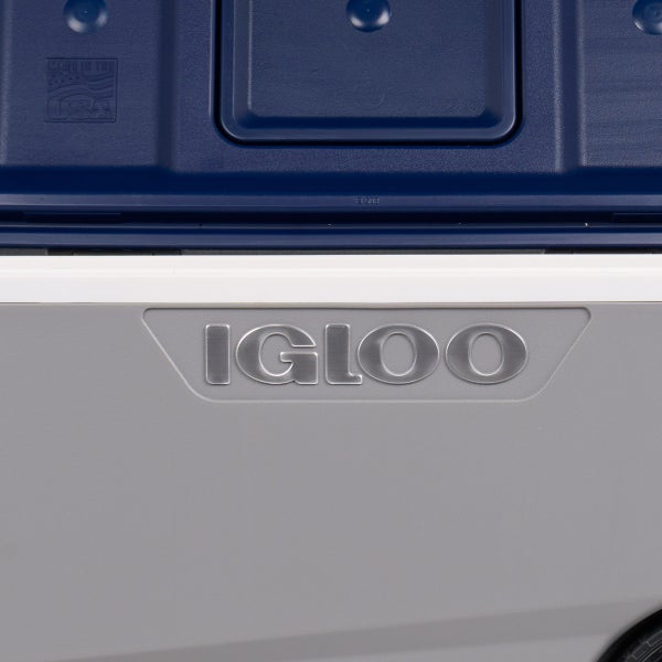 Igloo 90-quart Maxcold Flip and Tow Cooler