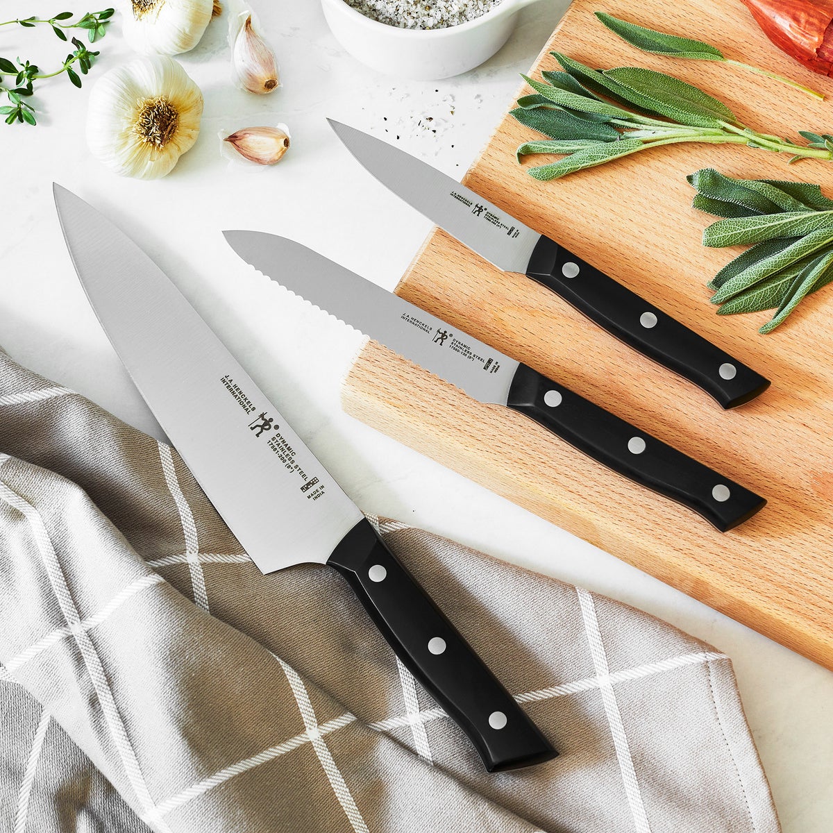Henckels Everedge Dynamic 14-Piece Knife Block Set