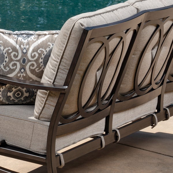 SunVilla Abington 4-piece Outdoor Patio Seating Set