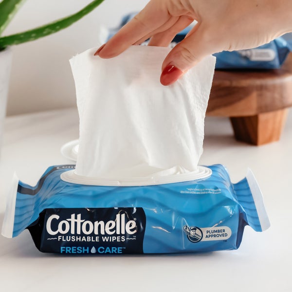 Cottonelle Fresh Care Flushable Wipes, 560 Wipes