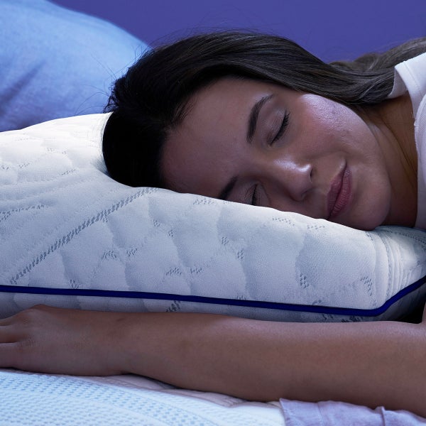 Novaform ComfortGrande Plus Gel Memory Foam Pillow