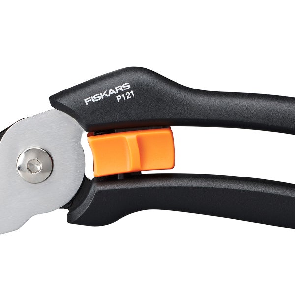 Fiskars 15 inch Lopper and Hand Pruner Set